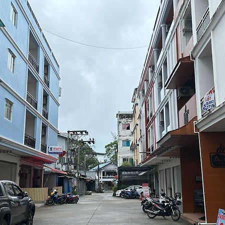 Sure Guesthouse Strand Kamala Exterior foto