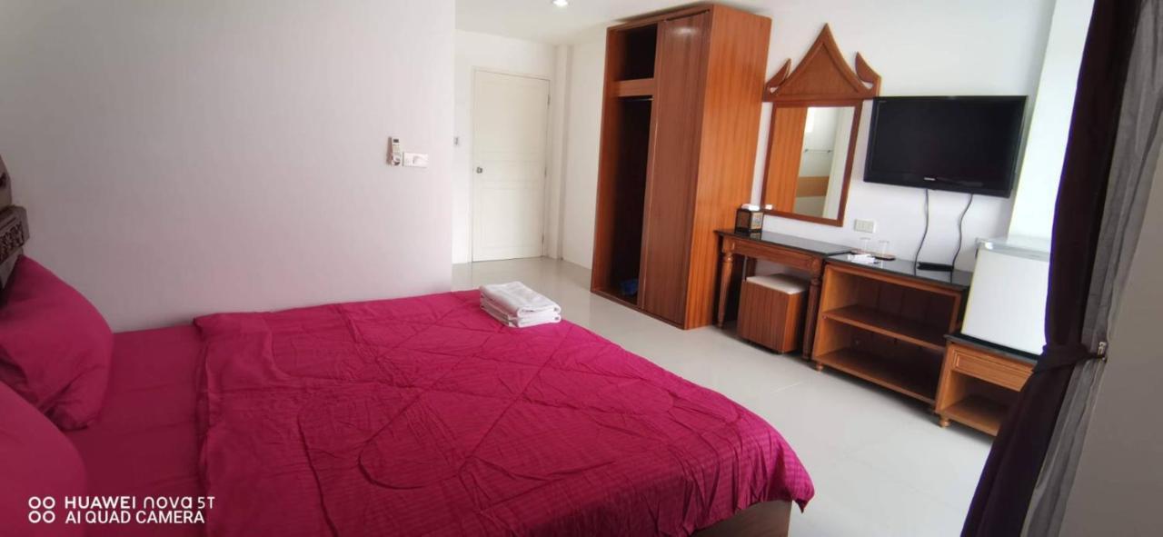 Sure Guesthouse Strand Kamala Exterior foto