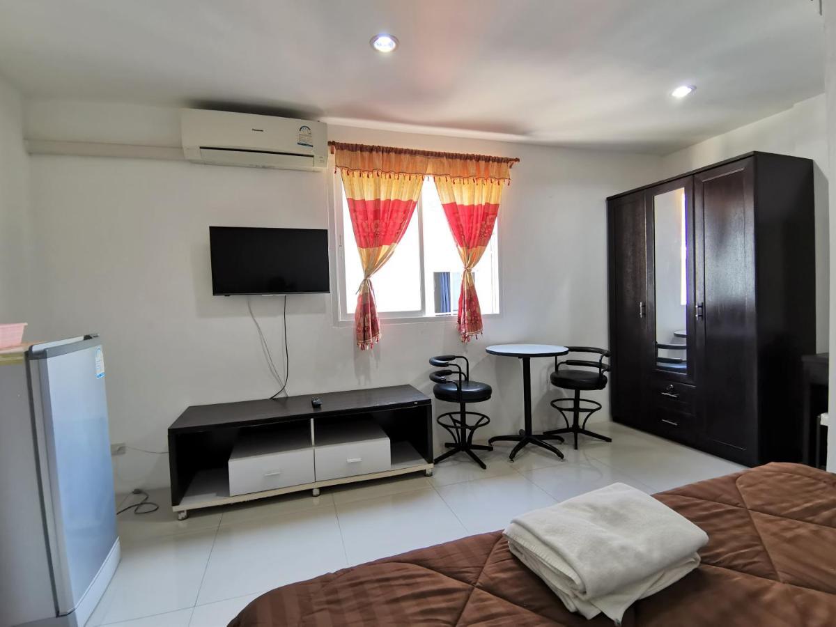 Sure Guesthouse Strand Kamala Exterior foto