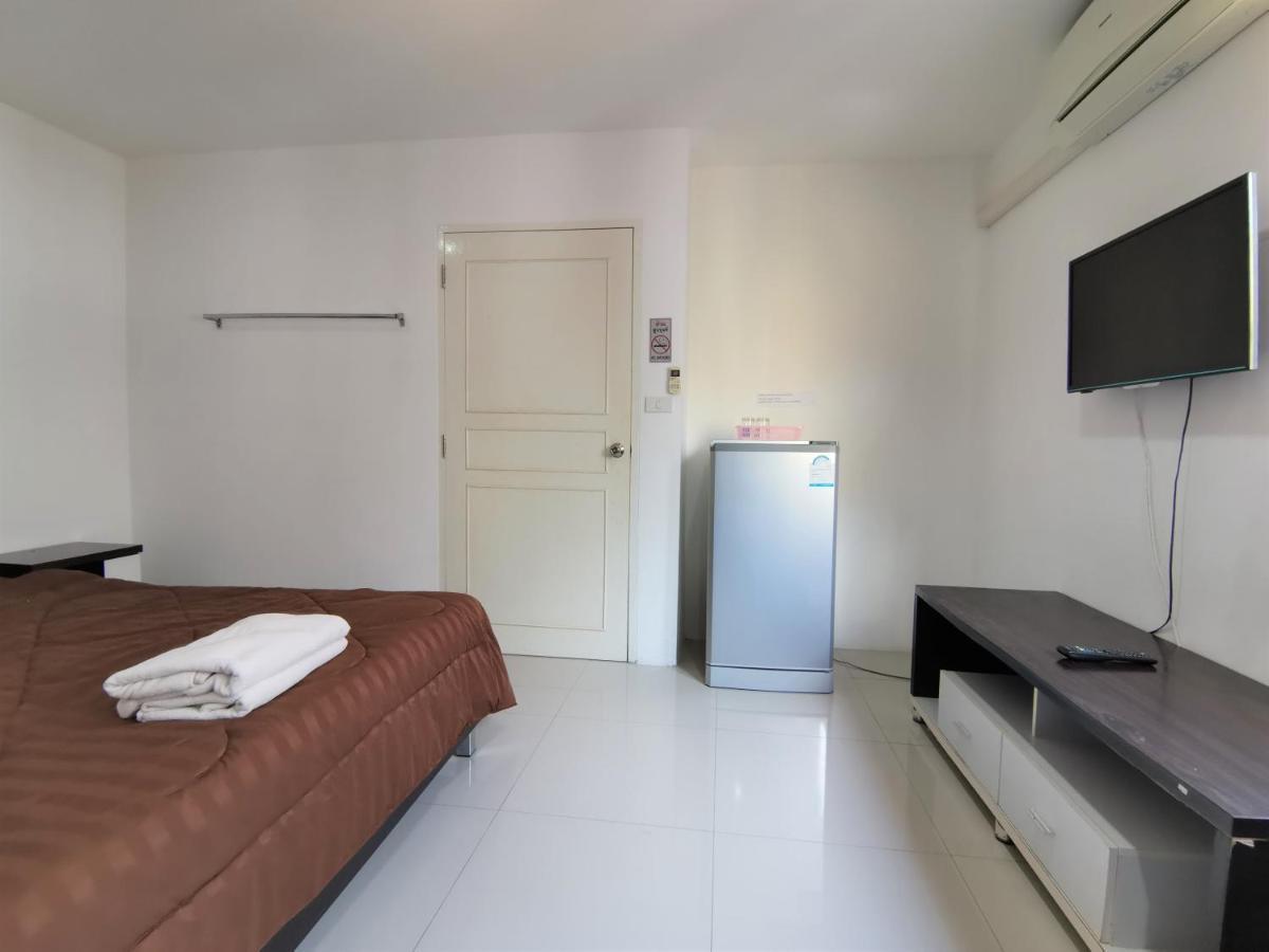 Sure Guesthouse Strand Kamala Exterior foto