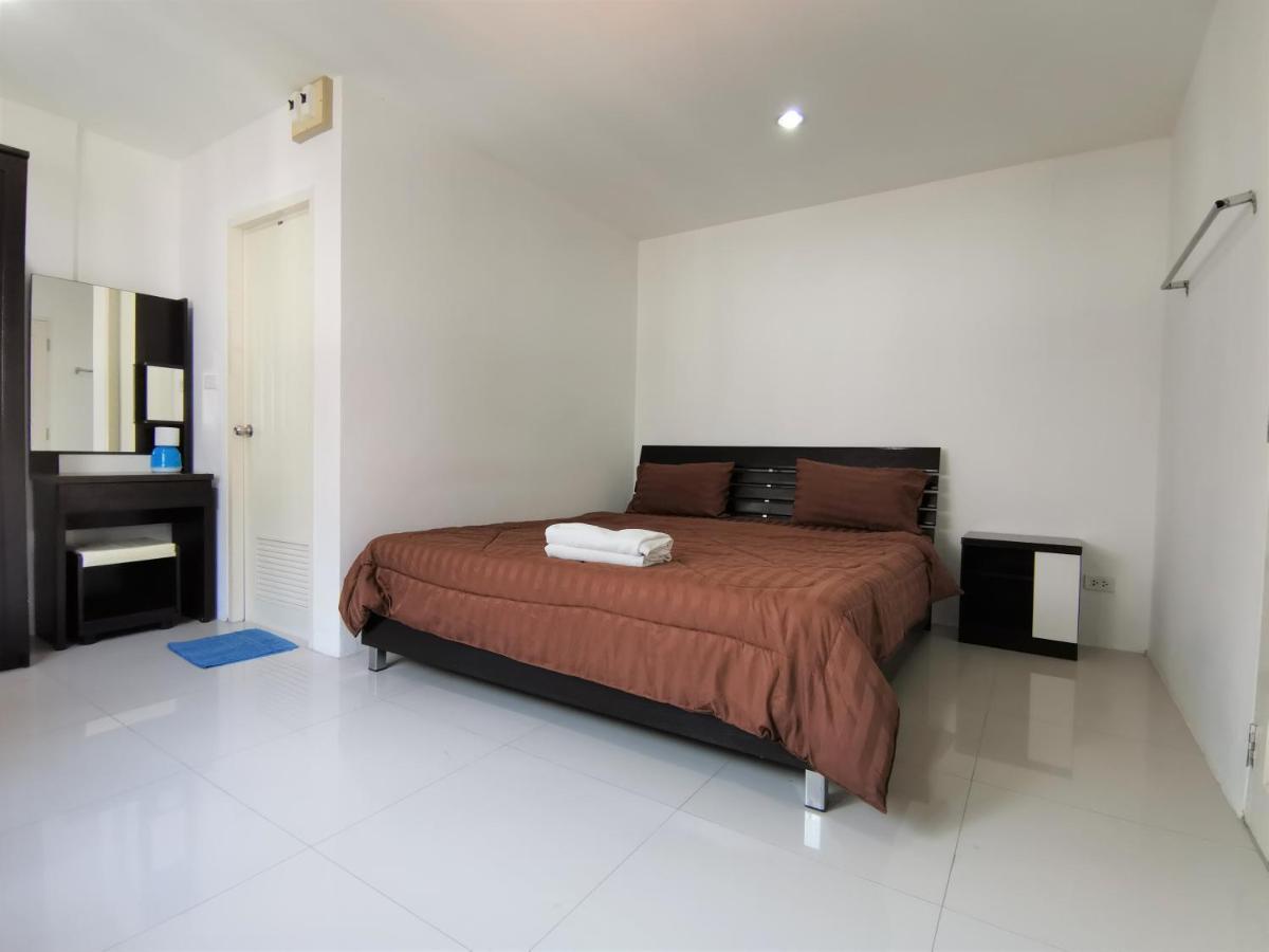 Sure Guesthouse Strand Kamala Exterior foto